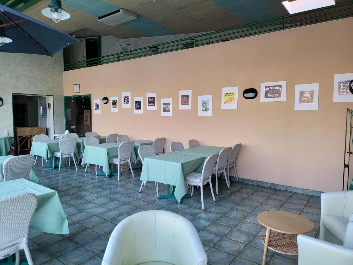 L'Auberge De L'Olive Dompierre-sur-Besbre Εξωτερικό φωτογραφία